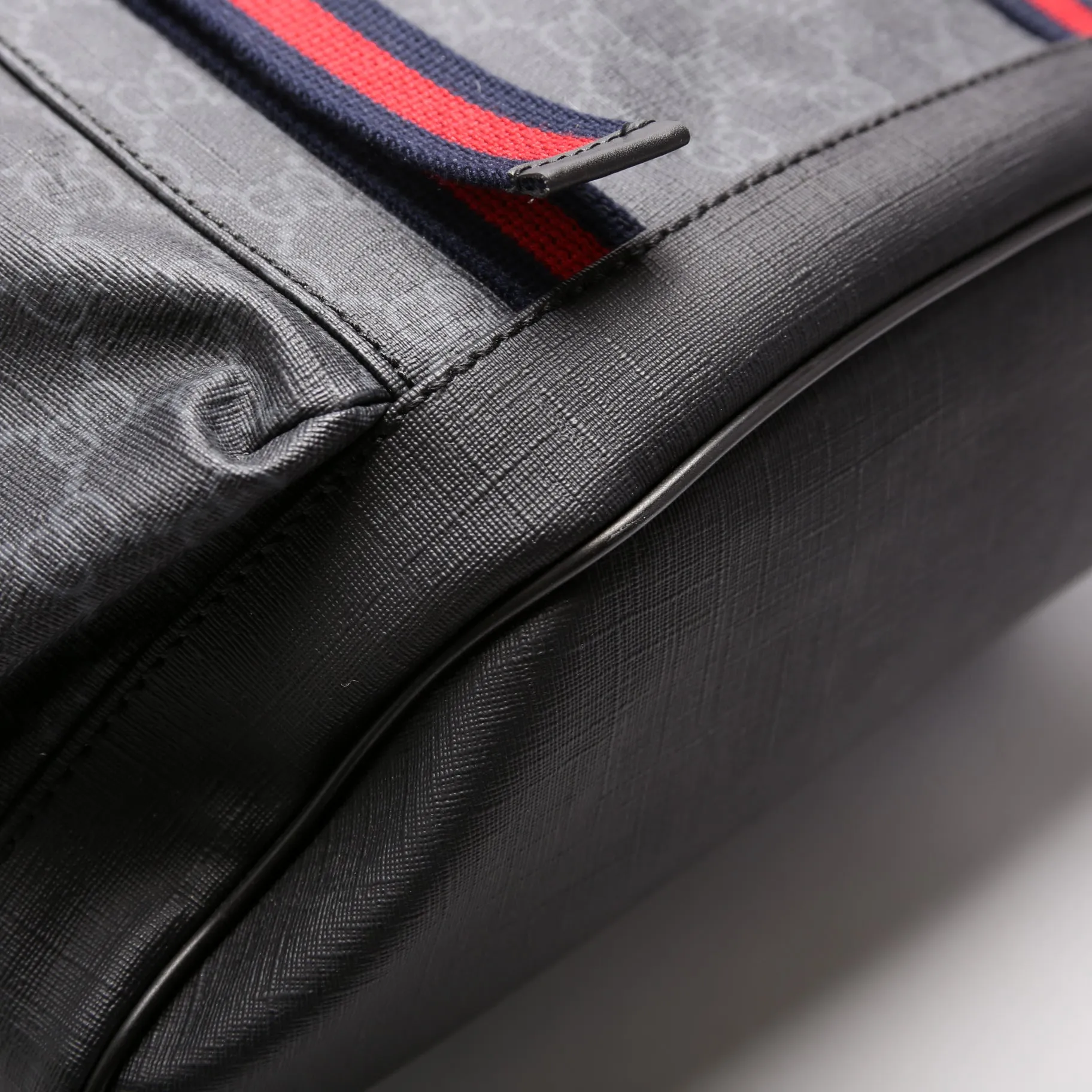 495563 GG Supreme Backpack Black