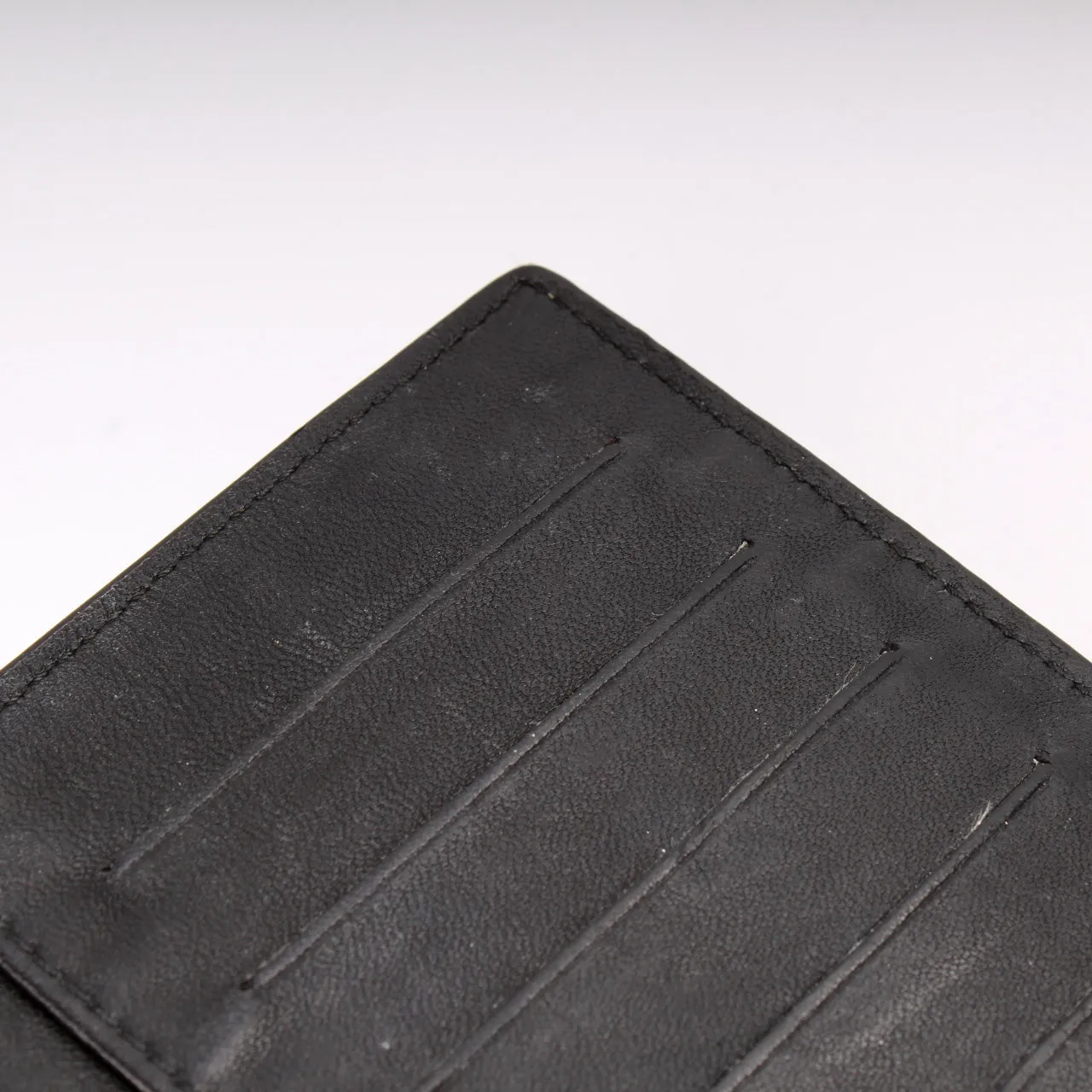 8M0219 Chain Wallet Multicolor