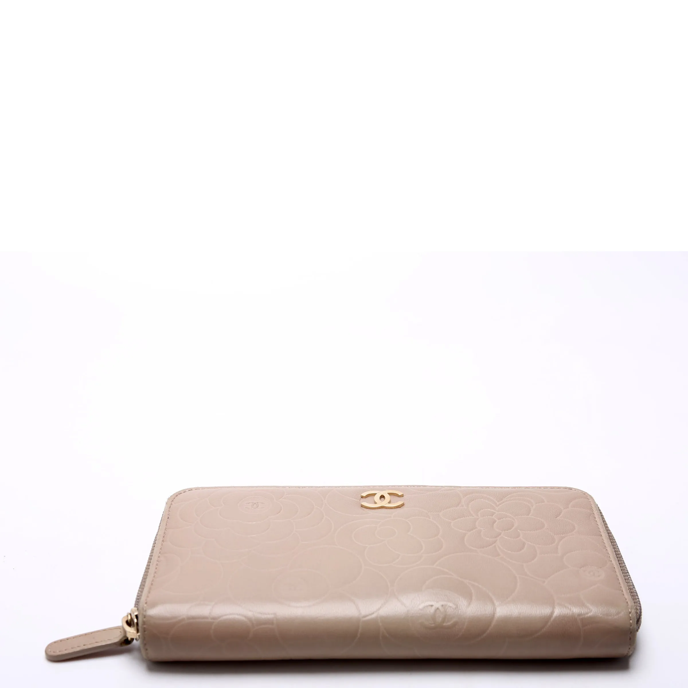 Camellia Zip Around Wallet Lambskin Turtledove
