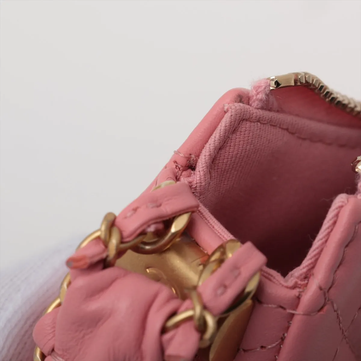 Chanel 19 in Chain Shoulder Bag Hobo Bag Pink G